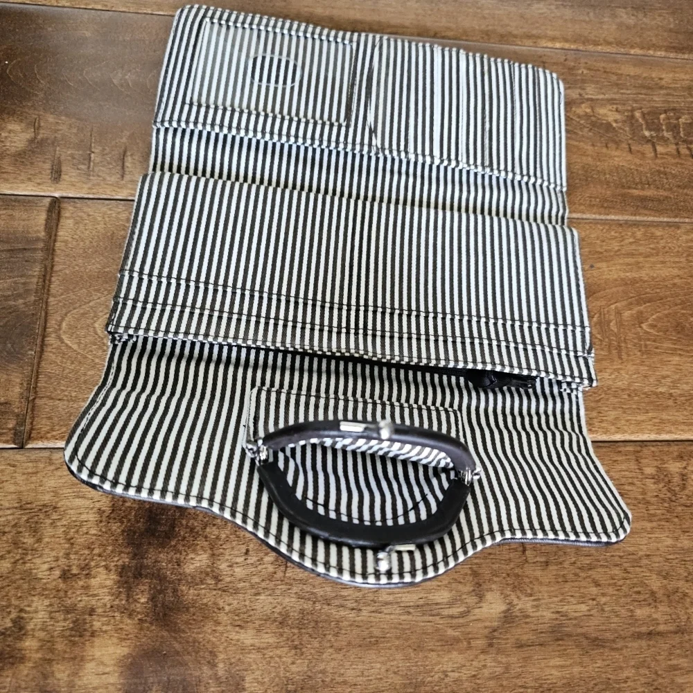 Thirty-One wallet